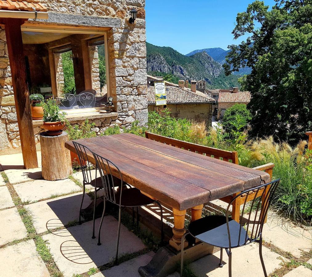 Un Cadre Magnifique, Au Coeur Du Verdon 卡斯特拉讷 外观 照片