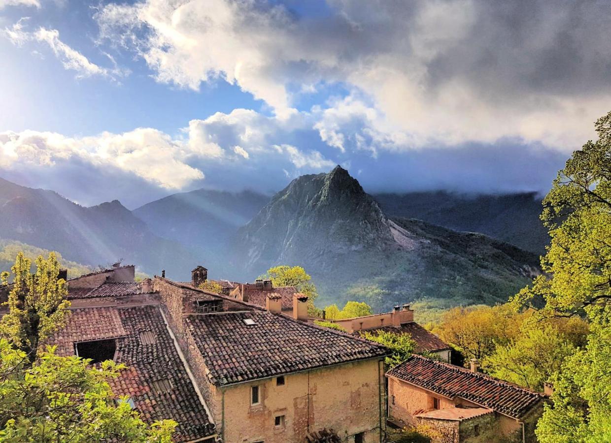 Un Cadre Magnifique, Au Coeur Du Verdon 卡斯特拉讷 外观 照片
